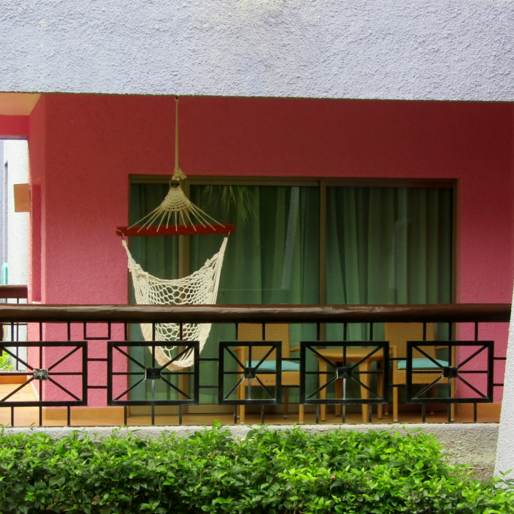 Tips Menata Balkon Rumah Minimalis