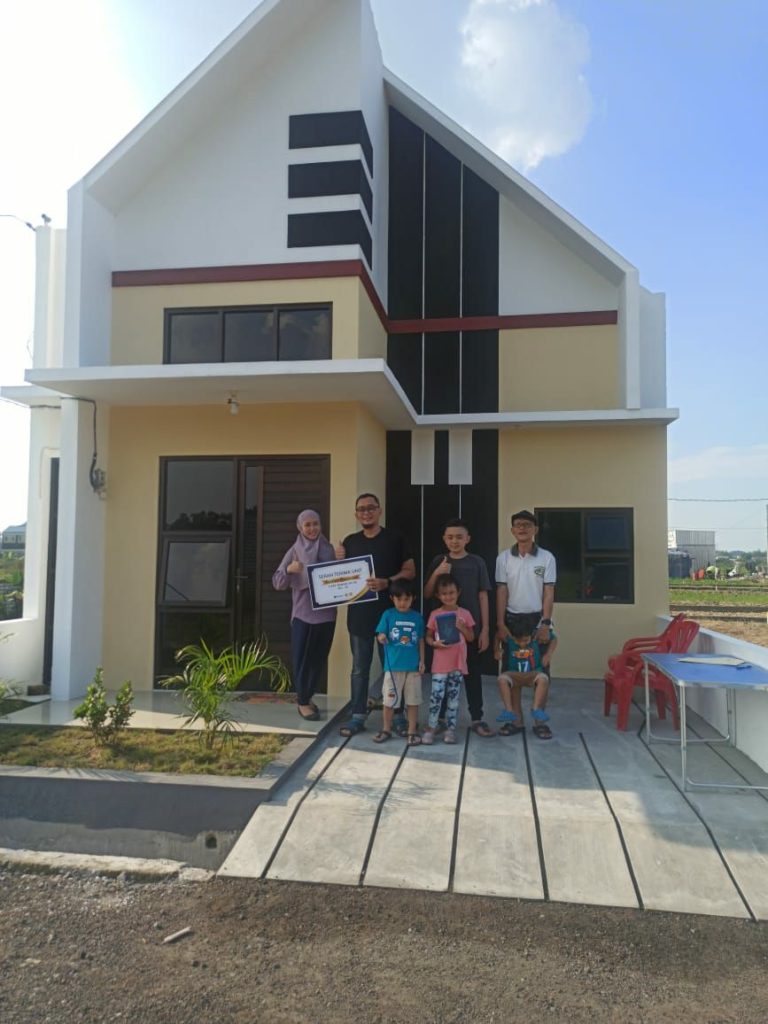Rumah Surabaya Desain Minimalis Modern - Assalam Residence